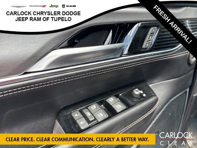 Used 2024 Jeep Wagoneer Series II w/ Convenience Group I AWD/4WD image 11