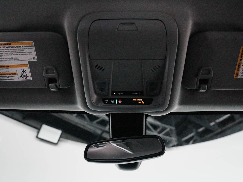 Used 2024 GMC Terrain SLE w/ LPO, Floor Liner Package AWD/4WD image 37