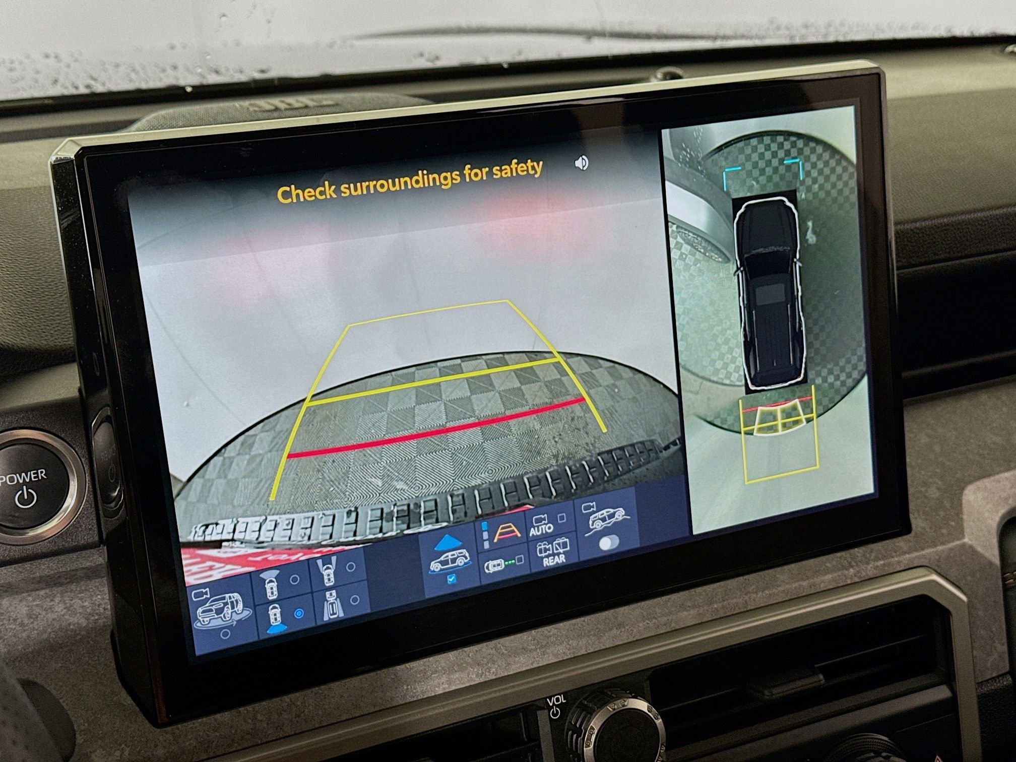 Certified 2025 Toyota 4Runner Trailhunter image 16