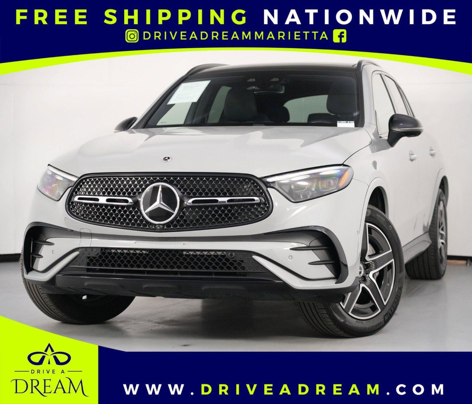 Used 2025 Mercedes-Benz GLC 300 4MATIC w/ AMG Line image 1
