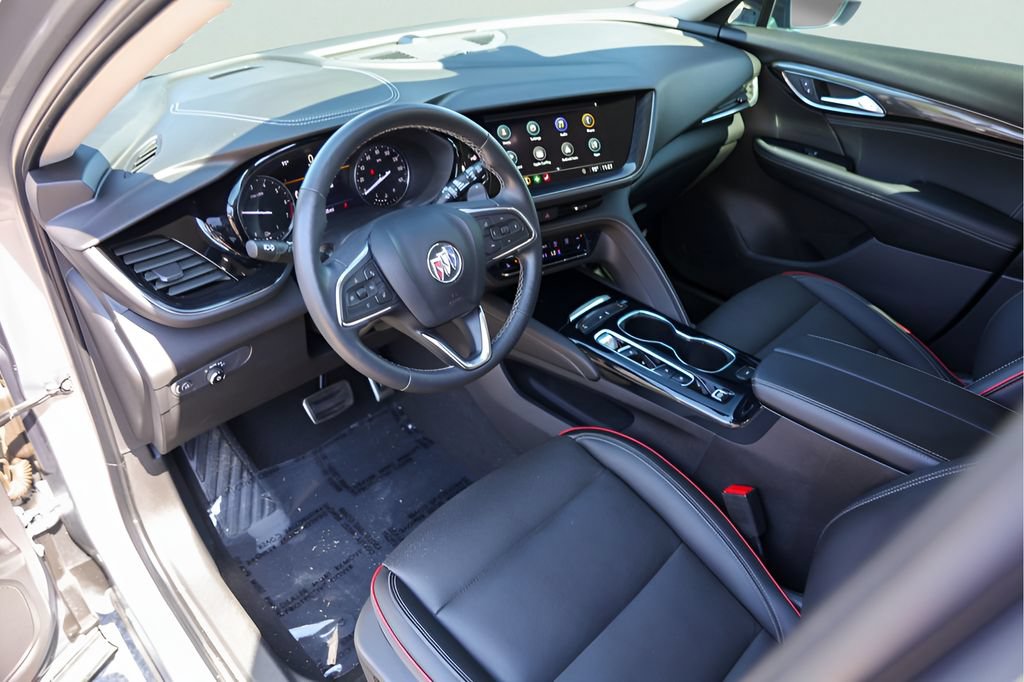 Used 2022 Buick Envision Essence w/ Sport Touring Package FWD image 12