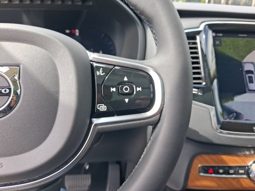 Used 2023 Volvo XC90 B5 Plus w/ Protection Package Premier AWD/4WD image 20