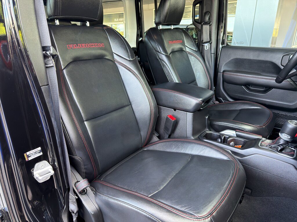 Used 2018 Jeep Wrangler Unlimited Rubicon AWD/4WD image 12