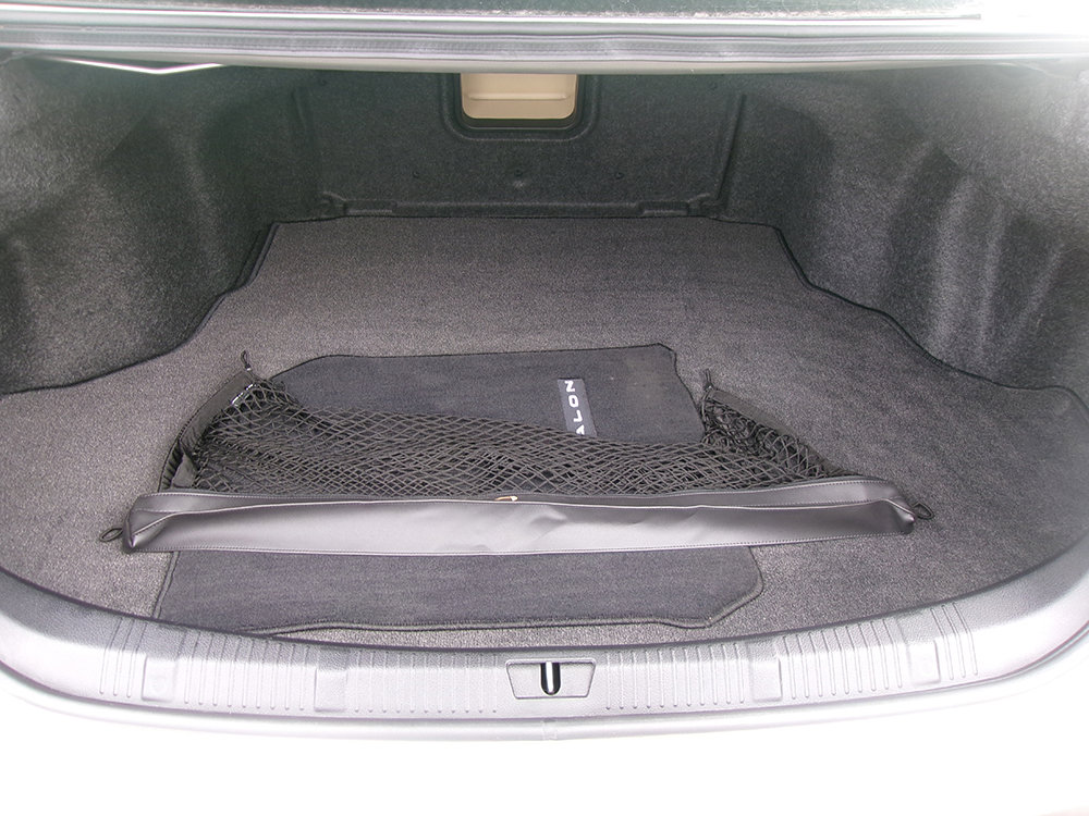 Used 2015 Toyota Avalon XLE w/ Preferred Accessory Package FWD image 11