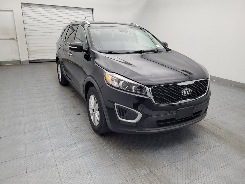 Used 2017 Kia Sorento LX image 13