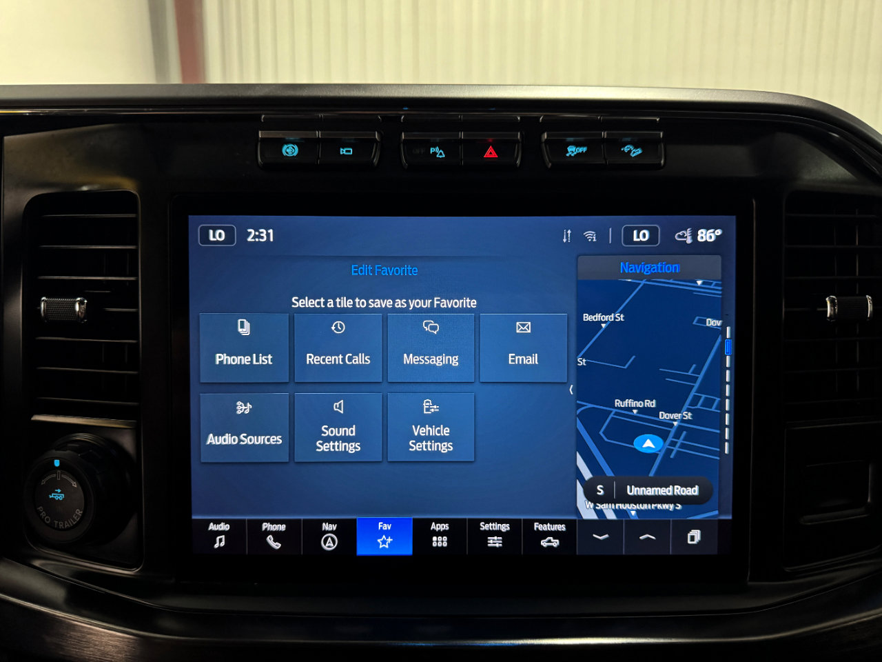 Used 2023 Ford F250 Lariat w/ Lariat Ultimate Package image 43