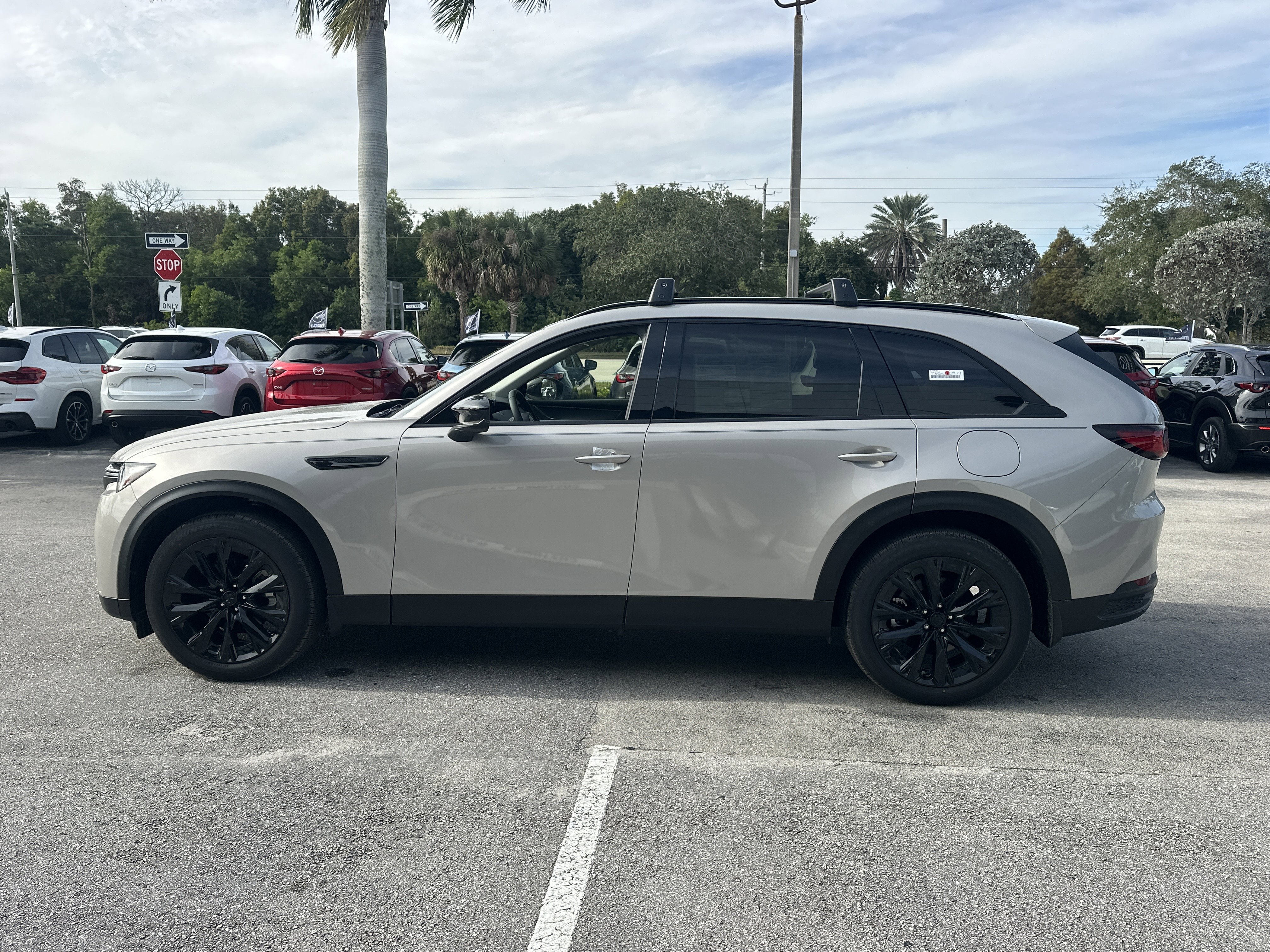 New 2026 MAZDA CX-90 3.3 Turbo w/ Premium Sport Pkg AWD/4WD image 13