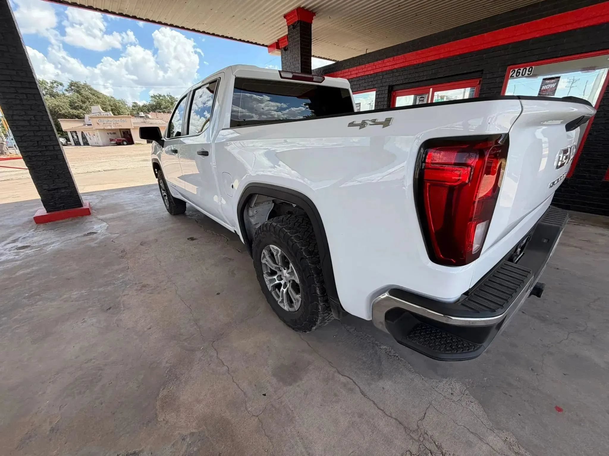 Used 2022 GMC Sierra 1500 Pro w/ Trailering Package AWD/4WD image 14