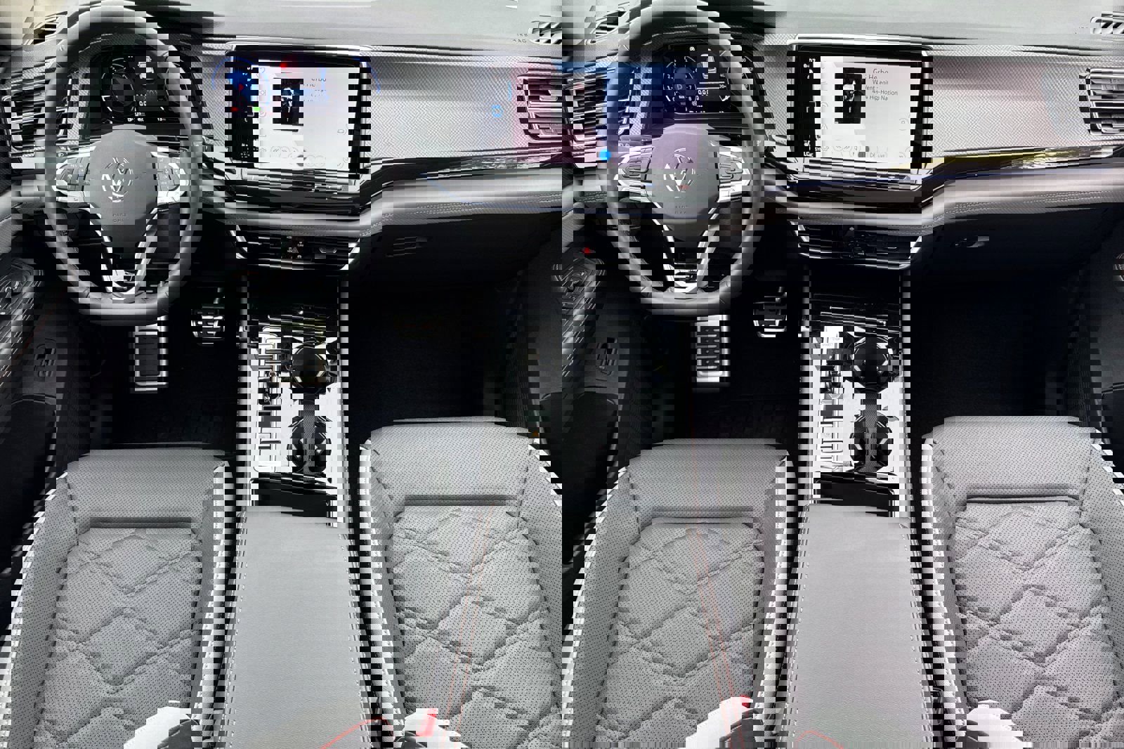 New 2025 Volkswagen Atlas Peak Edition SE image 13