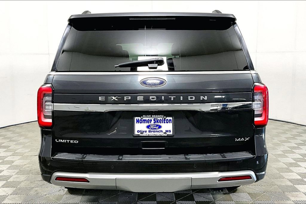 Used 2023 Ford Expedition Max Limited image 4