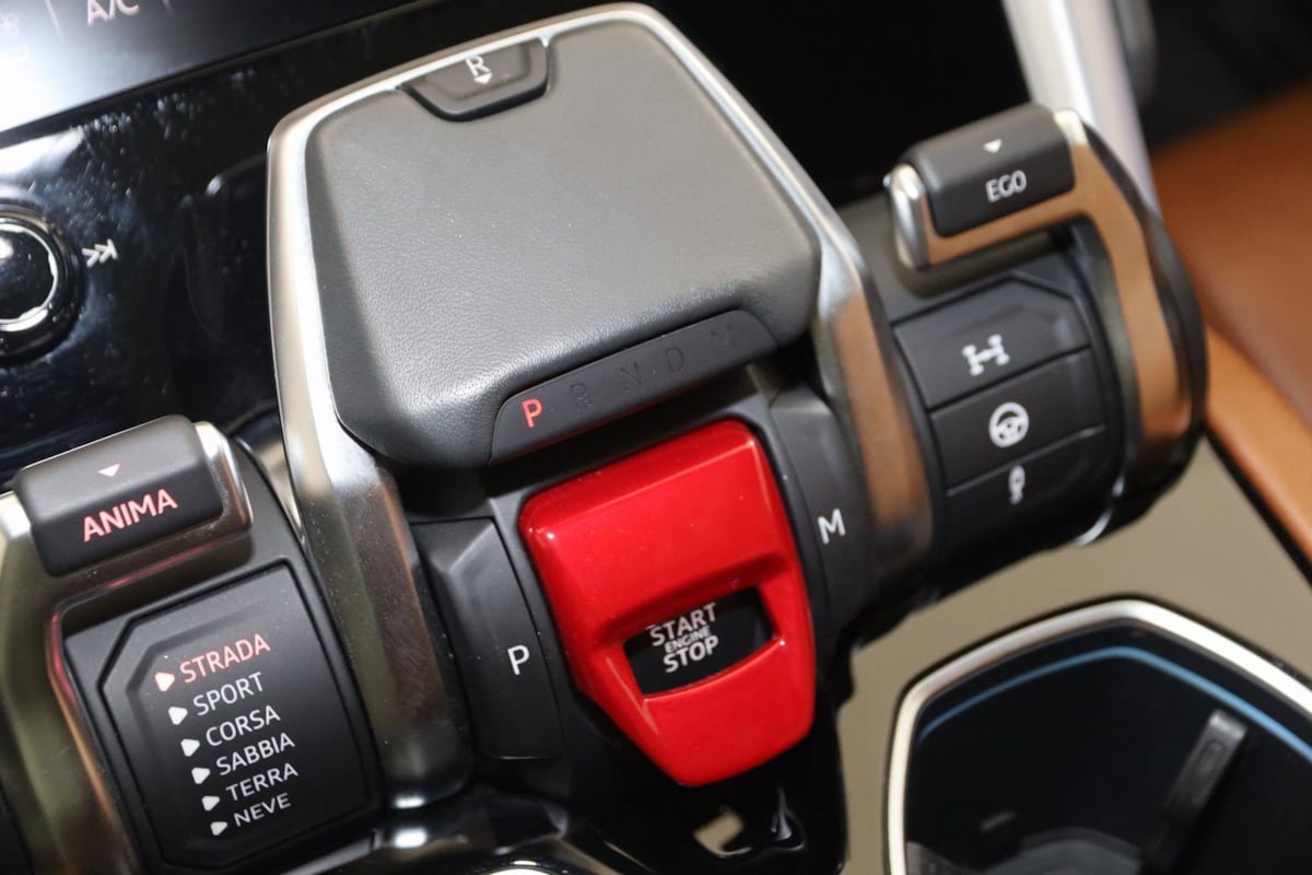 Used 2019 Lamborghini Urus image 7