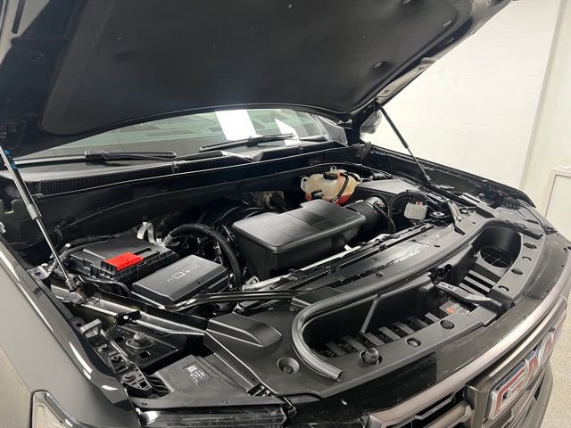 Used 2025 GMC Yukon AT4 Ultimate w/ LPO, Floor Liner Package image 63