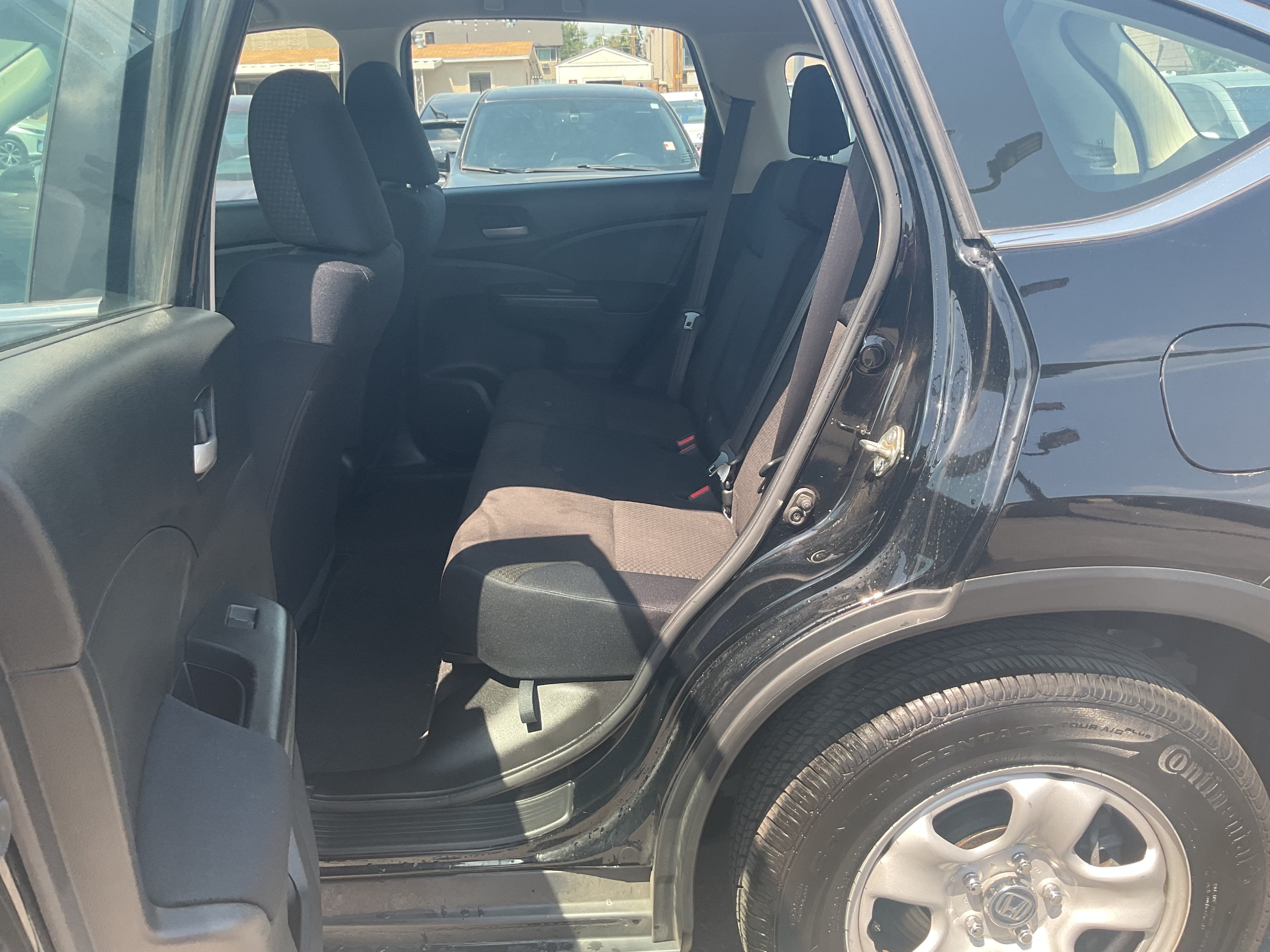 Used 2016 Honda CR-V LX image 12