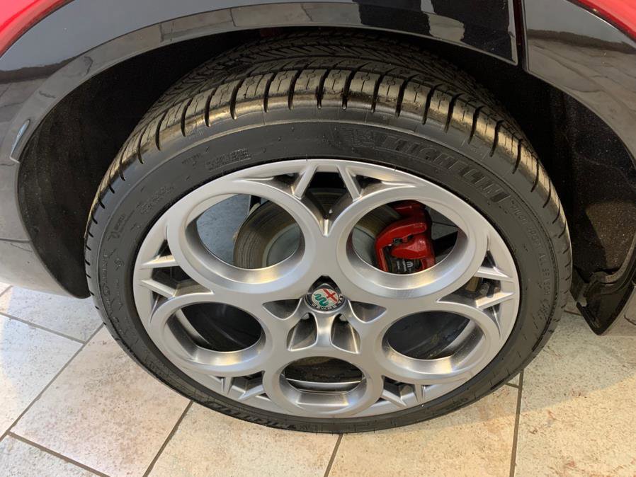 Used 2024 Alfa Romeo Tonale Ti image 10