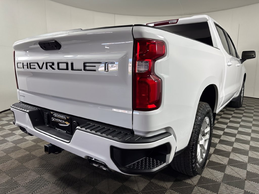 Used 2024 Chevrolet Silverado 1500 RST AWD/4WD image 5