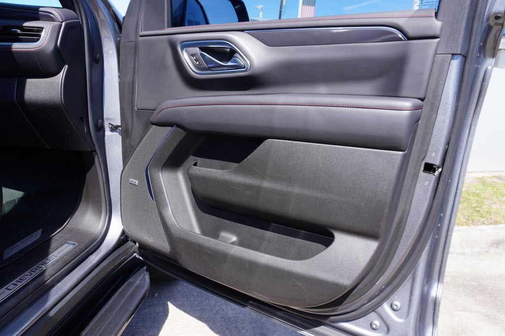 Used 2021 Chevrolet Tahoe RST w/ Luxury Package image 28