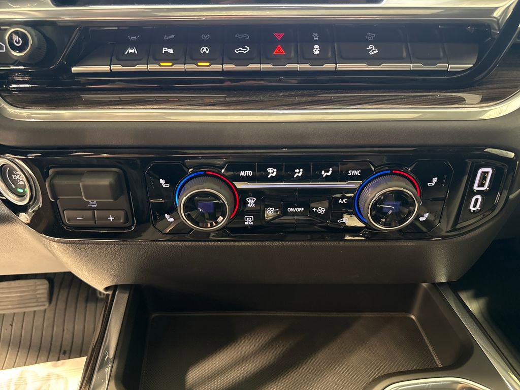 New 2026 Chevrolet Silverado 1500 LT Trail Boss w/ LT Trail Boss Premium Package AWD/4WD image 17