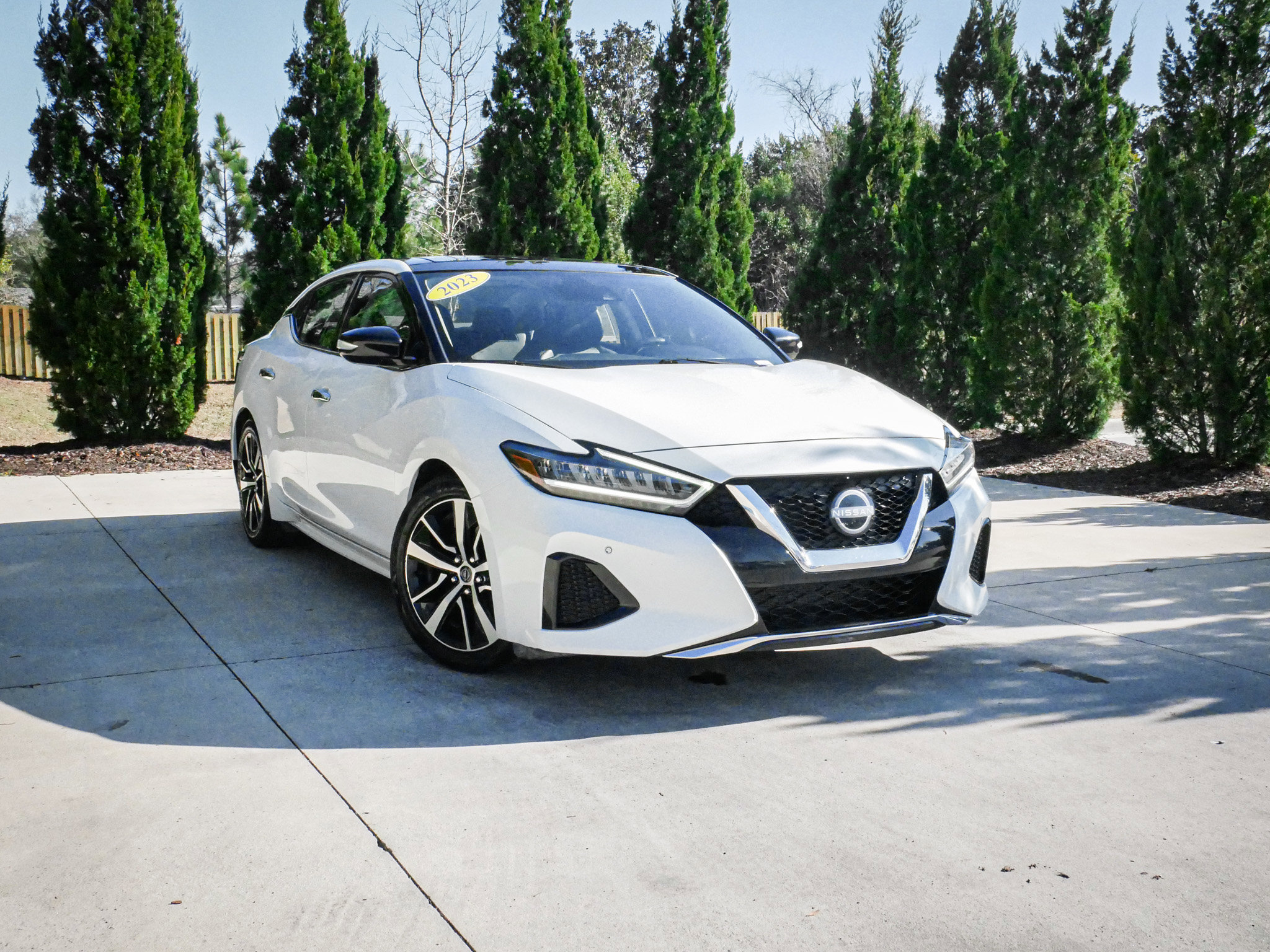 Used 2023 Nissan Maxima SL FWD video 2