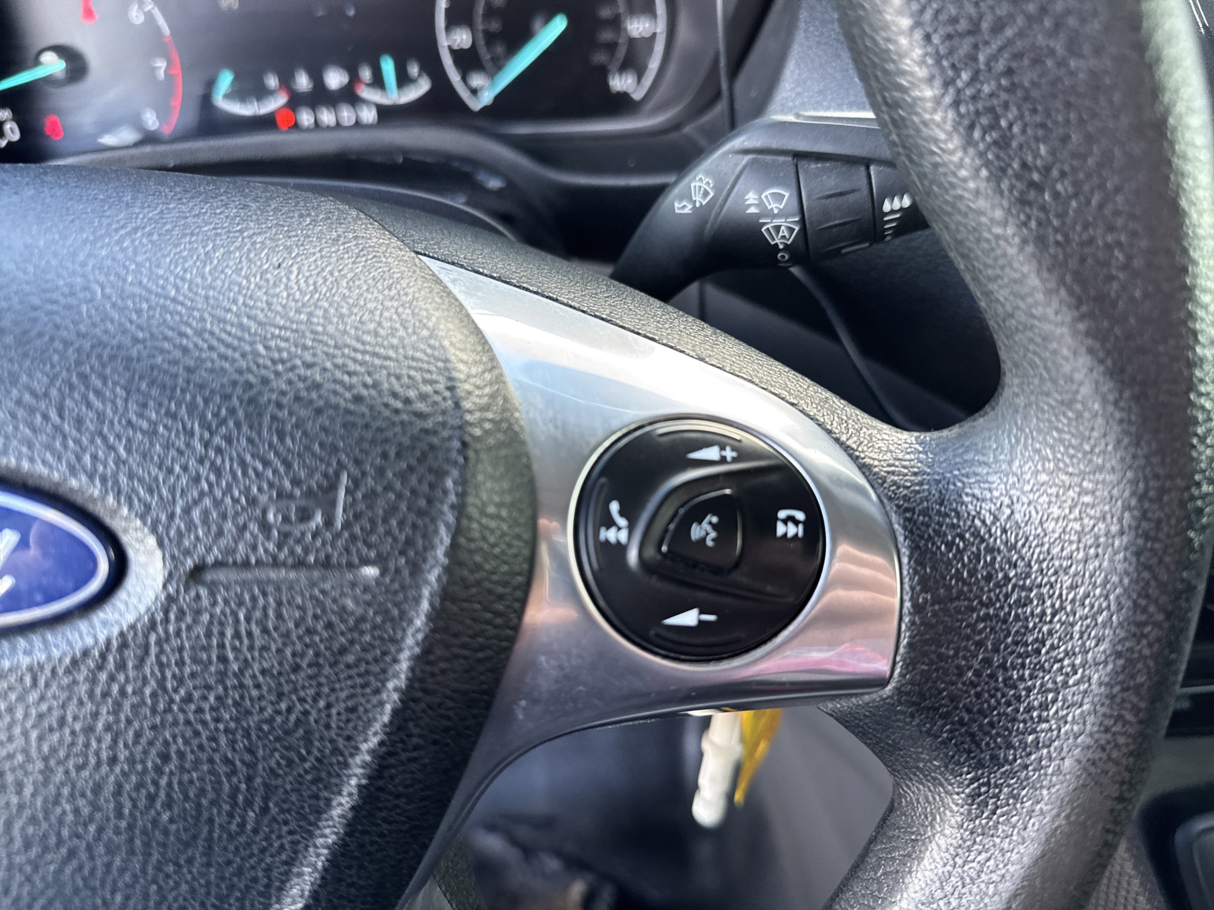 Used 2020 Ford Transit Connect XL image 27