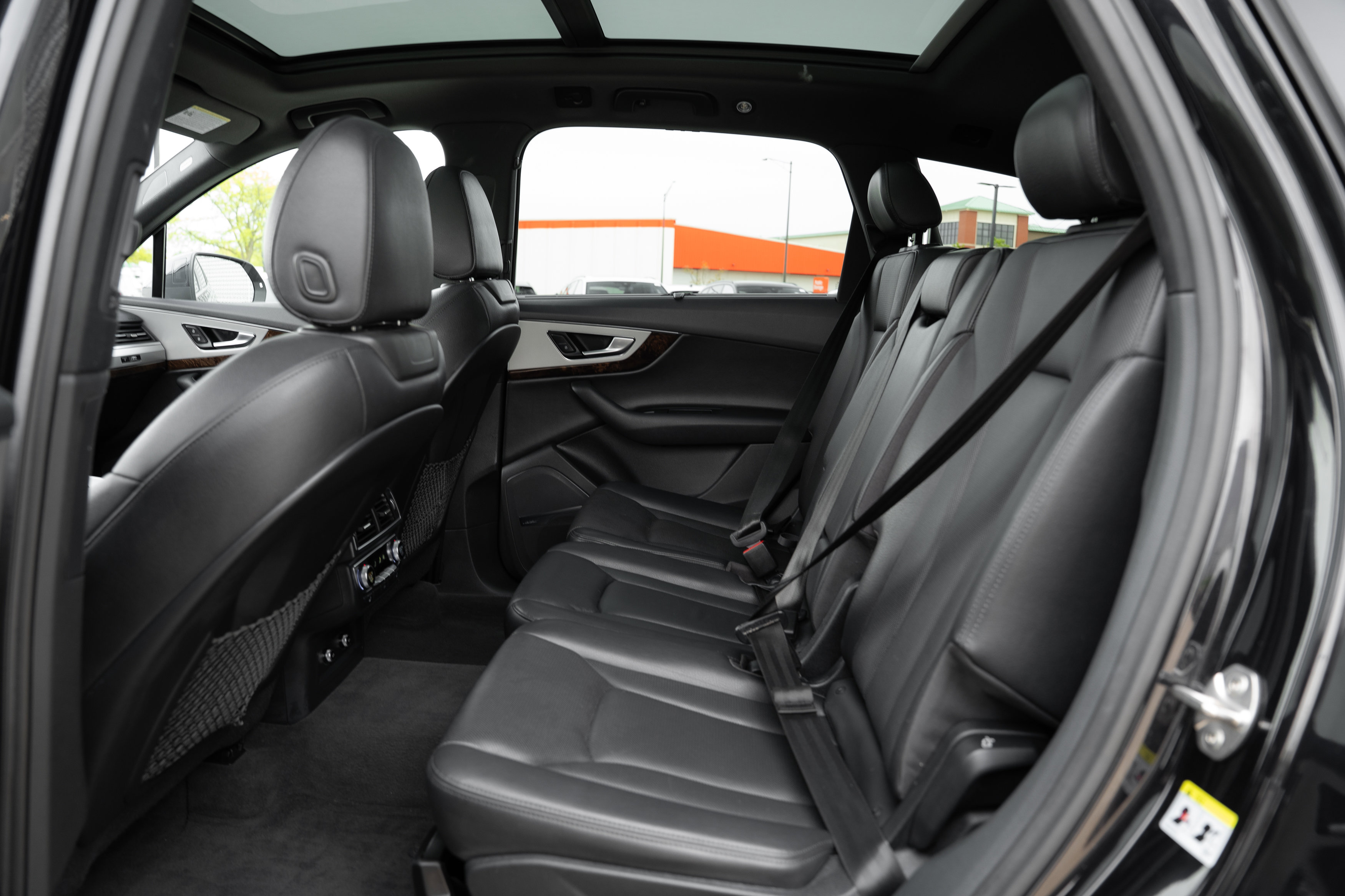 Used 2019 Audi Q7 2.0T Premium Plus w/ Premium Plus Package AWD/4WD image 25