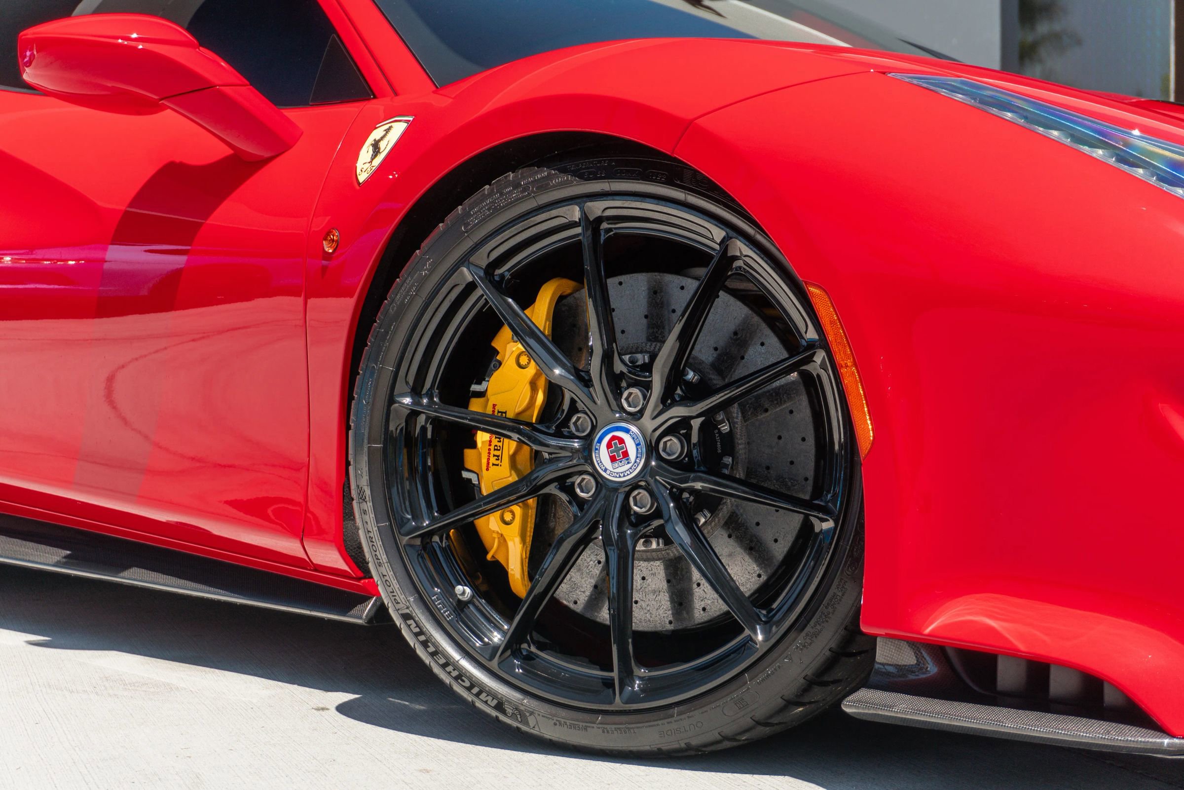 Used 2019 Ferrari 488 Pista Coupe RWD image 36