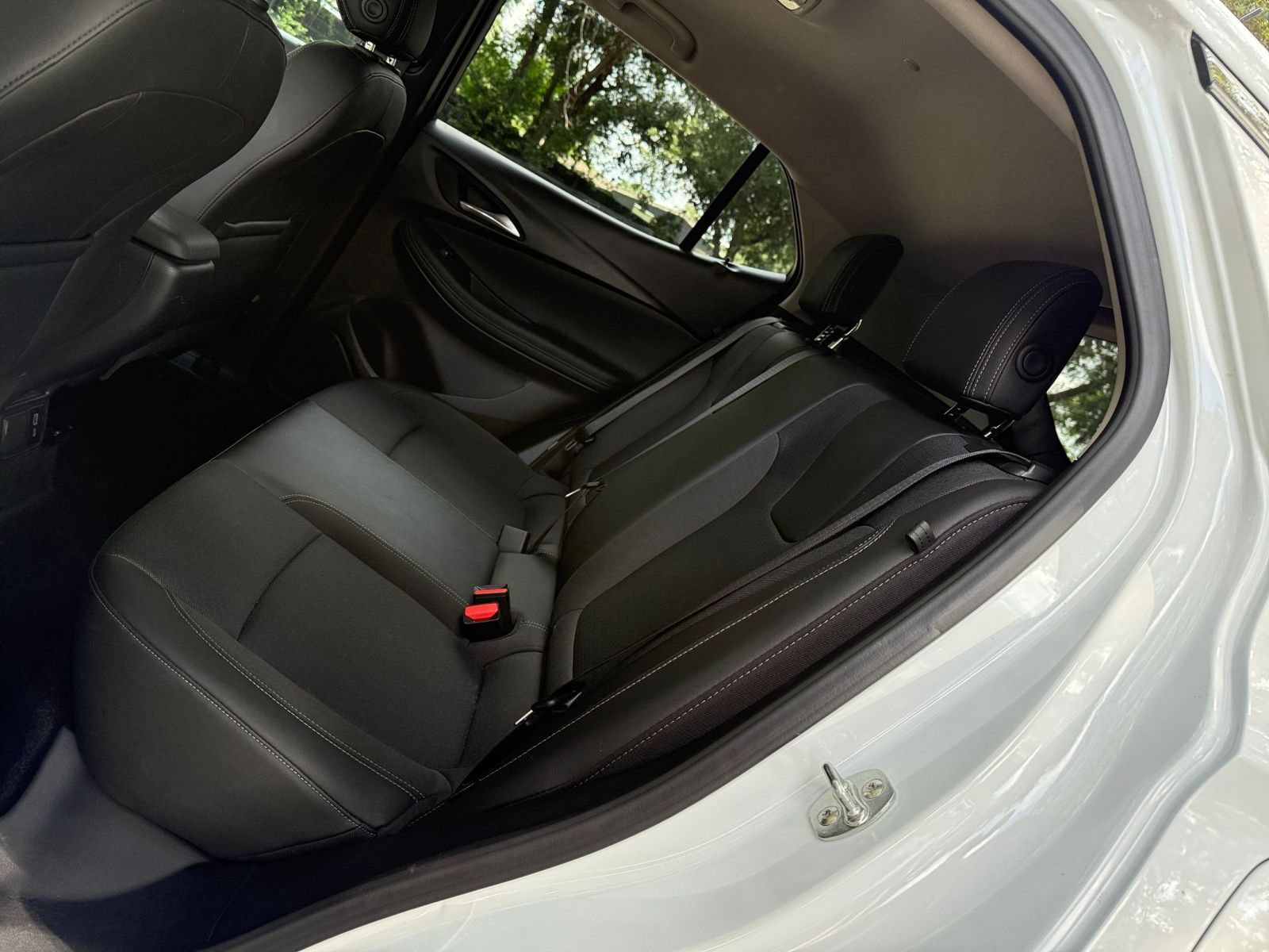 Used 2025 Buick Encore GX Preferred FWD image 34