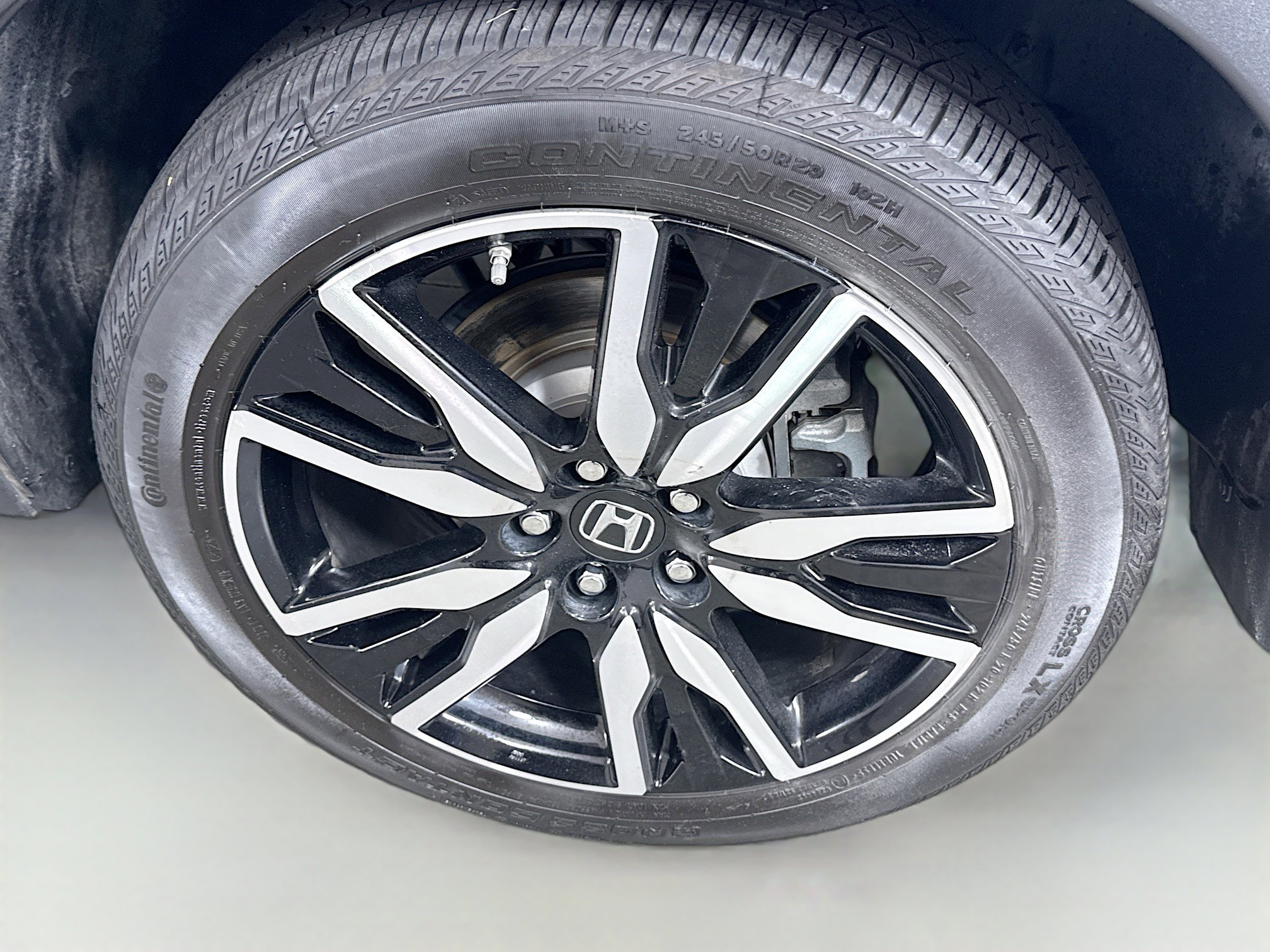 Used 2020 Honda Pilot Touring image 30