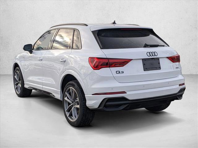 Certified 2025 Audi Q3 2.0T Premium w/ Convenience Package image 8