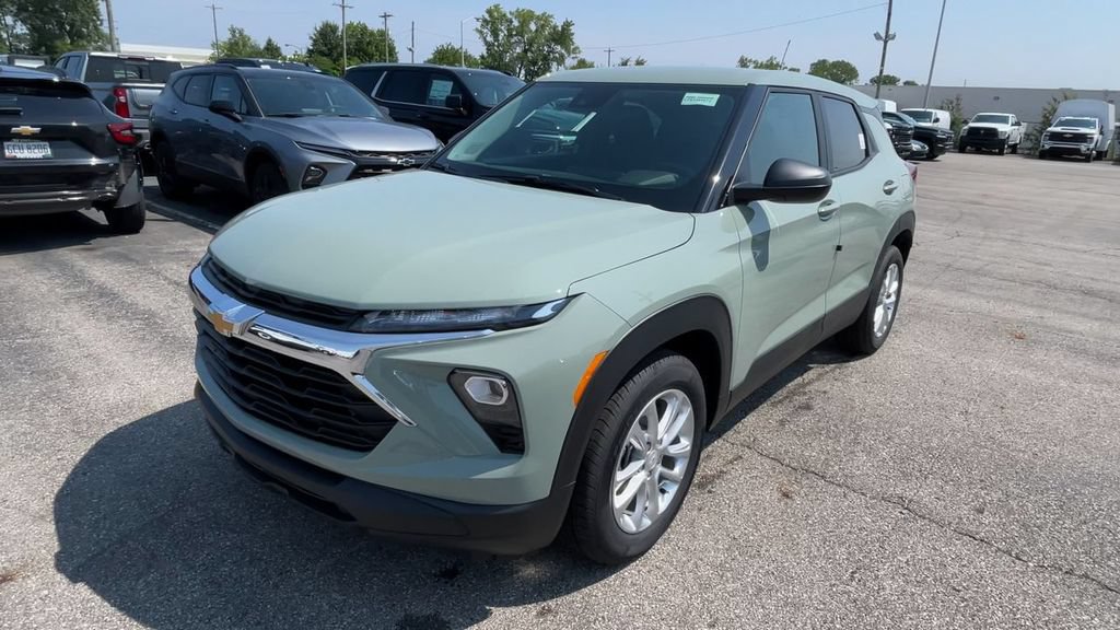 New 2026 Chevrolet TrailBlazer LS w/ LS Convenience Package FWD image 6