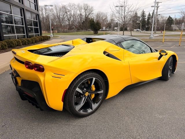 Used 2022 Ferrari SF90 Spider AWD/4WD image 6