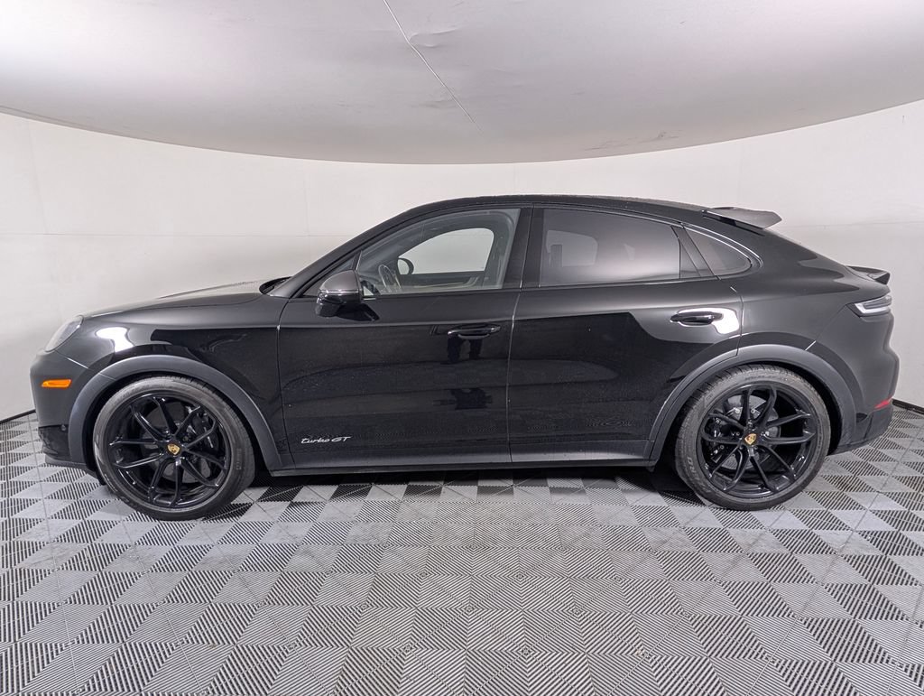 Certified 2024 Porsche Cayenne Turbo GT AWD/4WD image 2