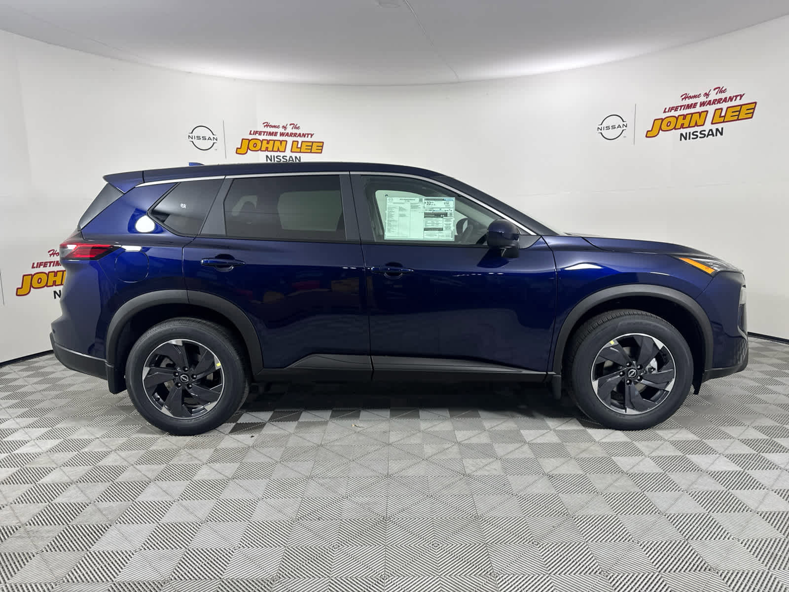 New 2026 Nissan Rogue SV image 7