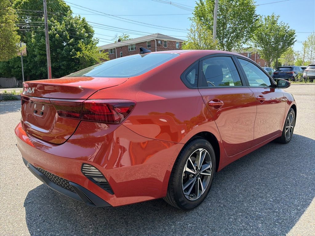 Certified 2023 Kia Forte LXS FWD image 6