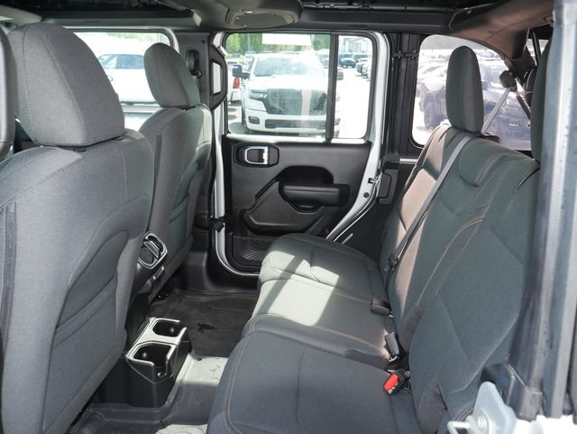 Used 2024 Jeep Wrangler Unlimited Sport AWD/4WD image 22