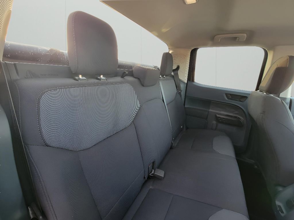 Used 2022 Ford Maverick XL image 32