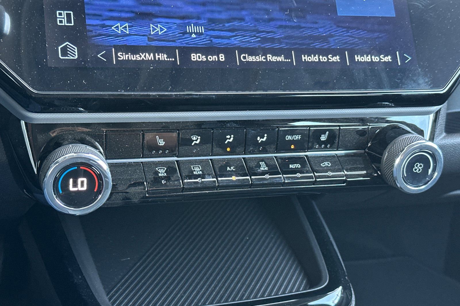 New 2027 Chevrolet Bolt LT w/ Comfort Package image 19