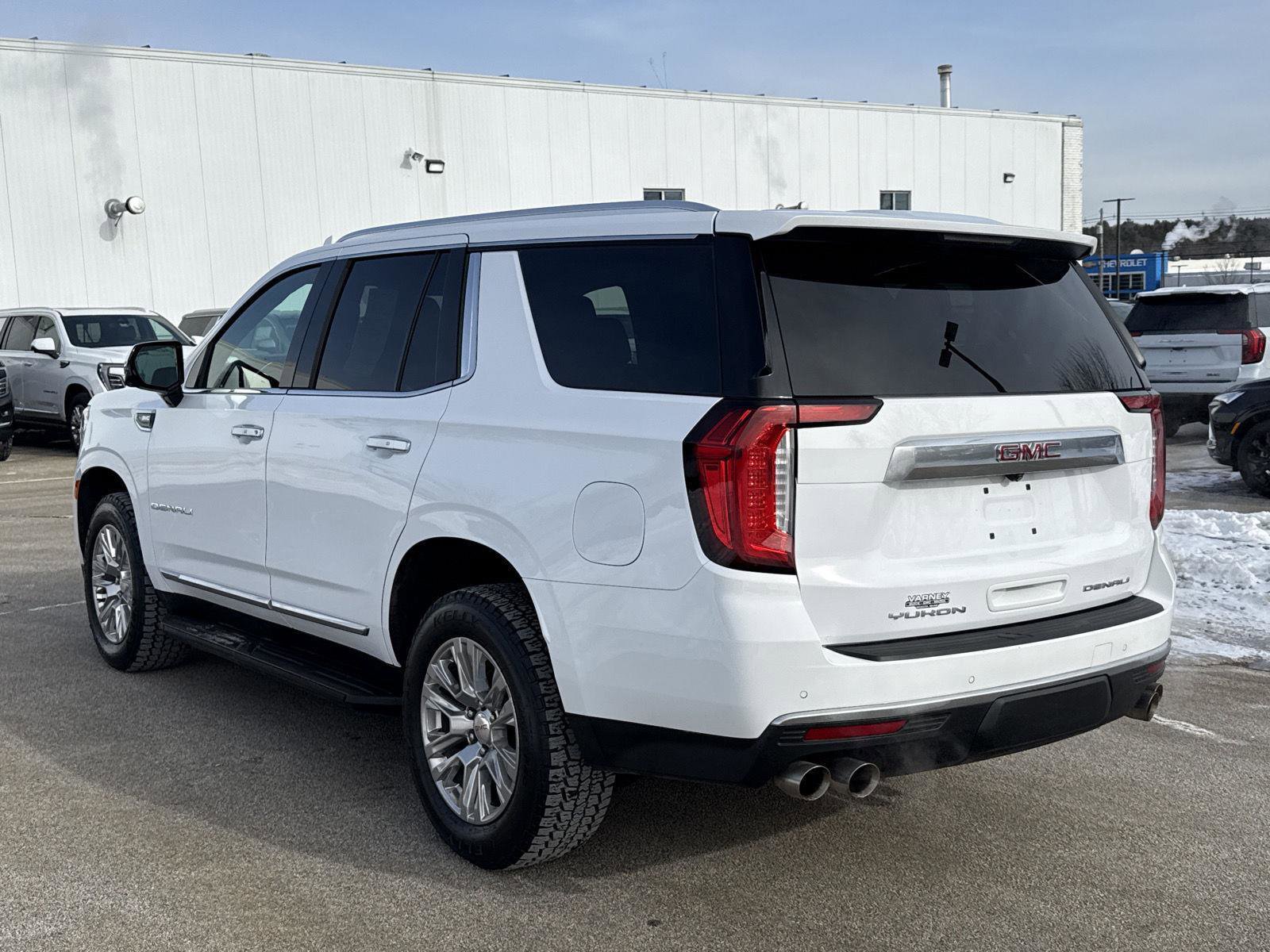 Used 2023 GMC Yukon Denali image 5