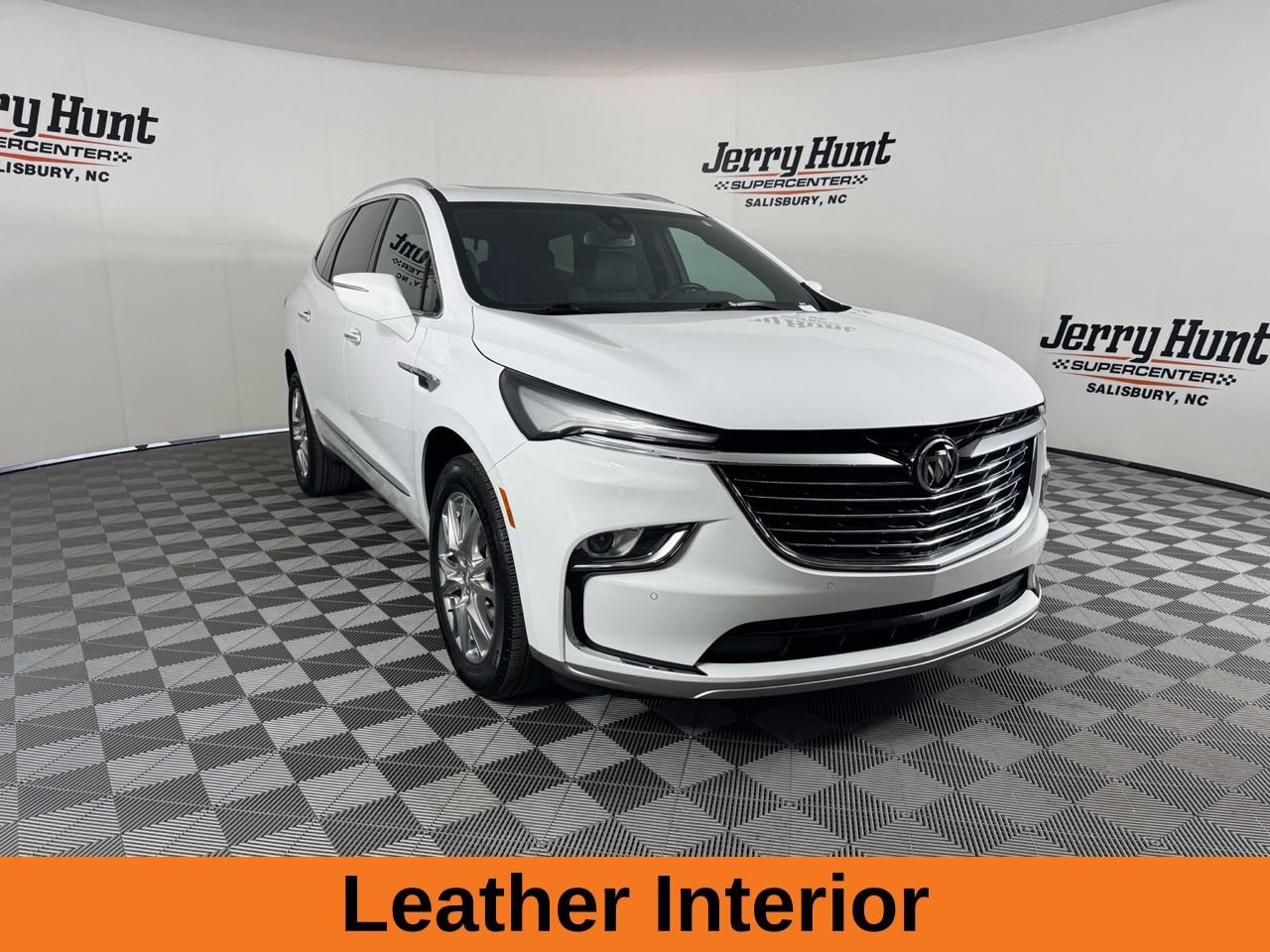 Used 2023 Buick Enclave Essence w/ Experience Buick Package image 6