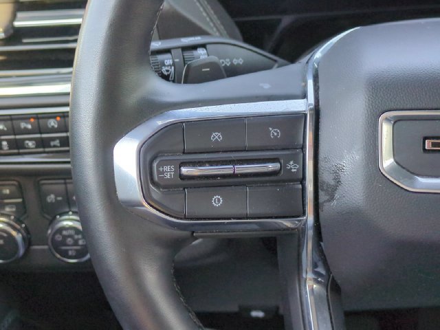 Certified 2025 GMC Yukon Denali AWD/4WD image 16