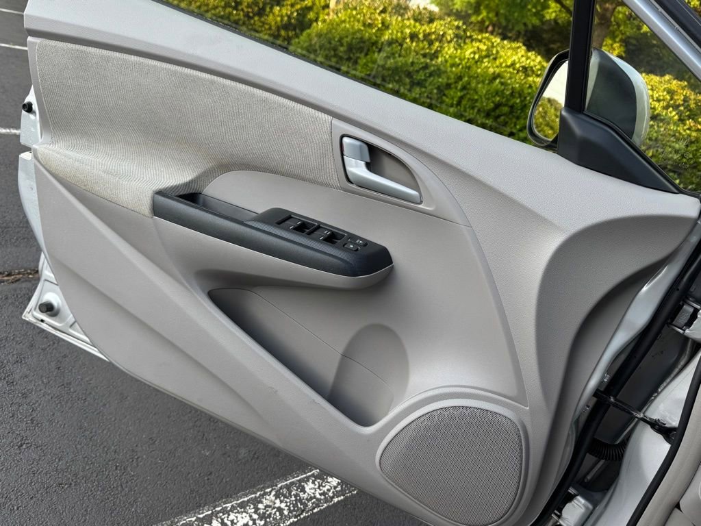 Used 2013 Honda Insight EX image 35