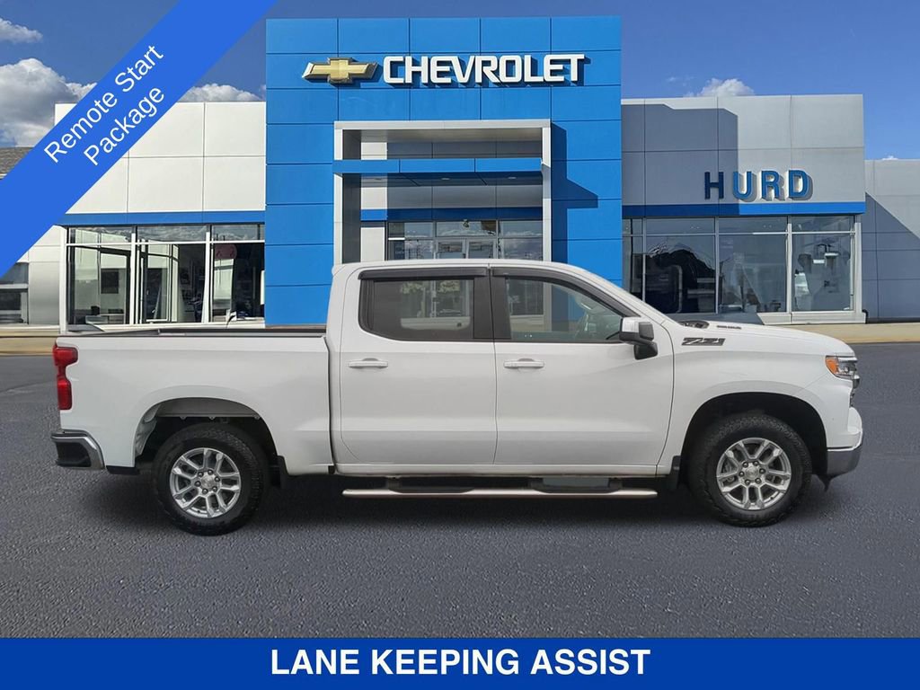 Used 2023 Chevrolet Silverado 1500 LT w/ Z71 Off-Road Package AWD/4WD image 3