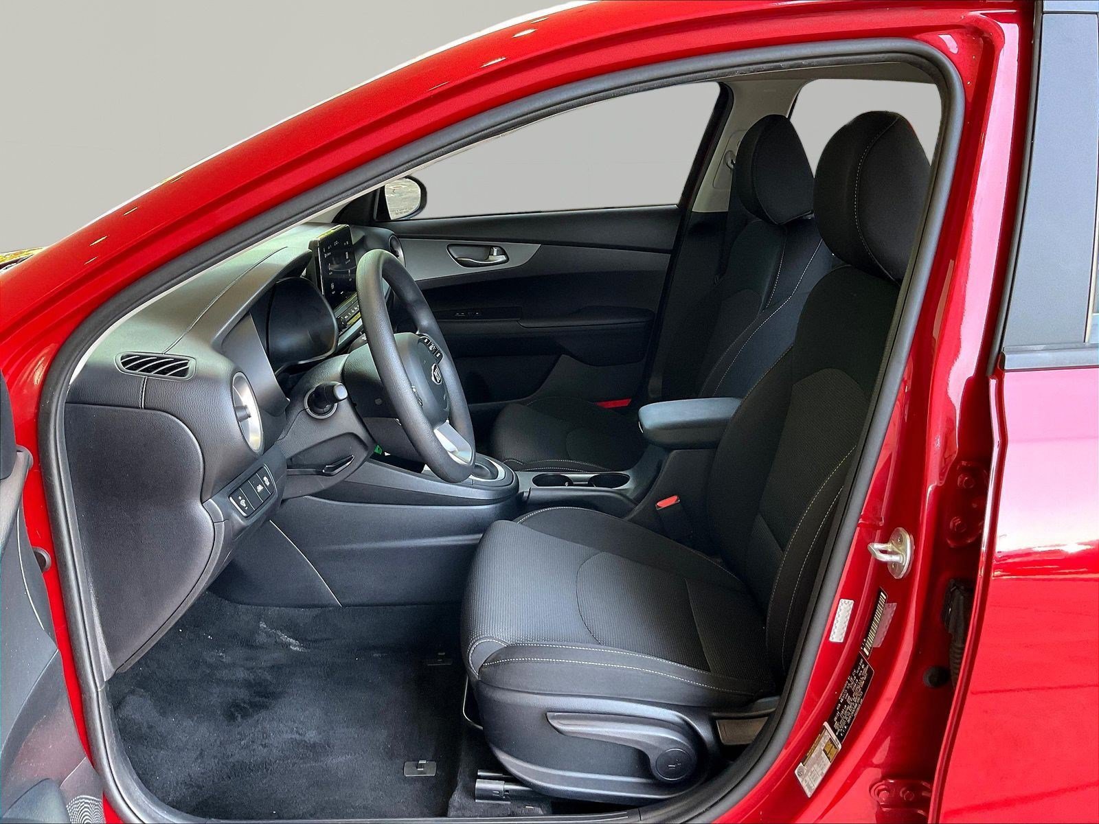 Used 2021 Kia Forte LXS FWD image 19