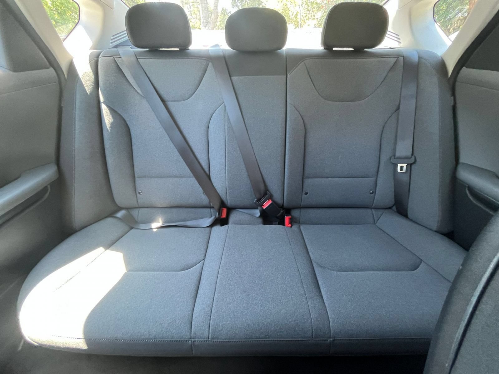 Used 2025 Kia K4 FWD image 37