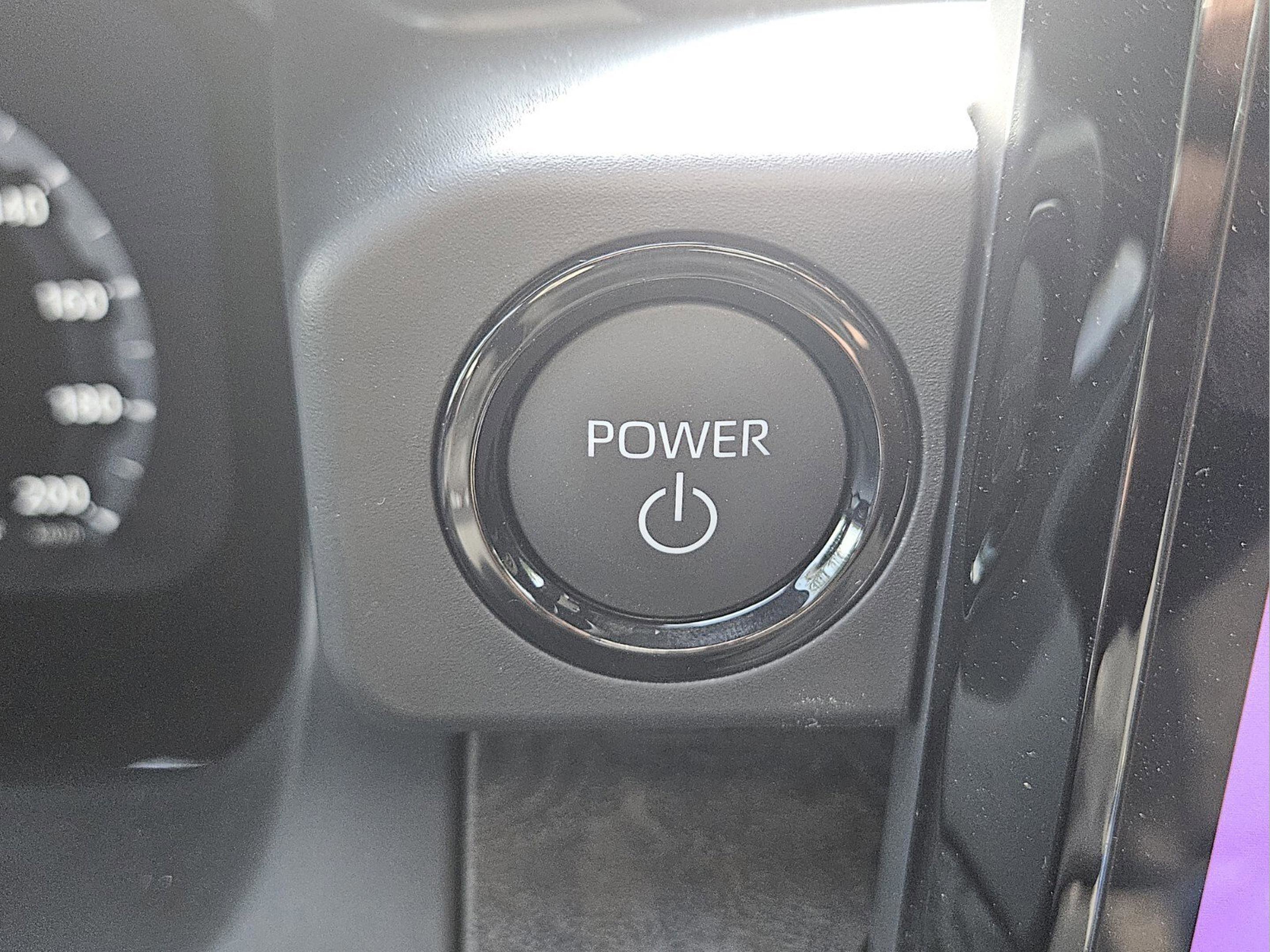 New 2025 Toyota Tacoma Limited image 27