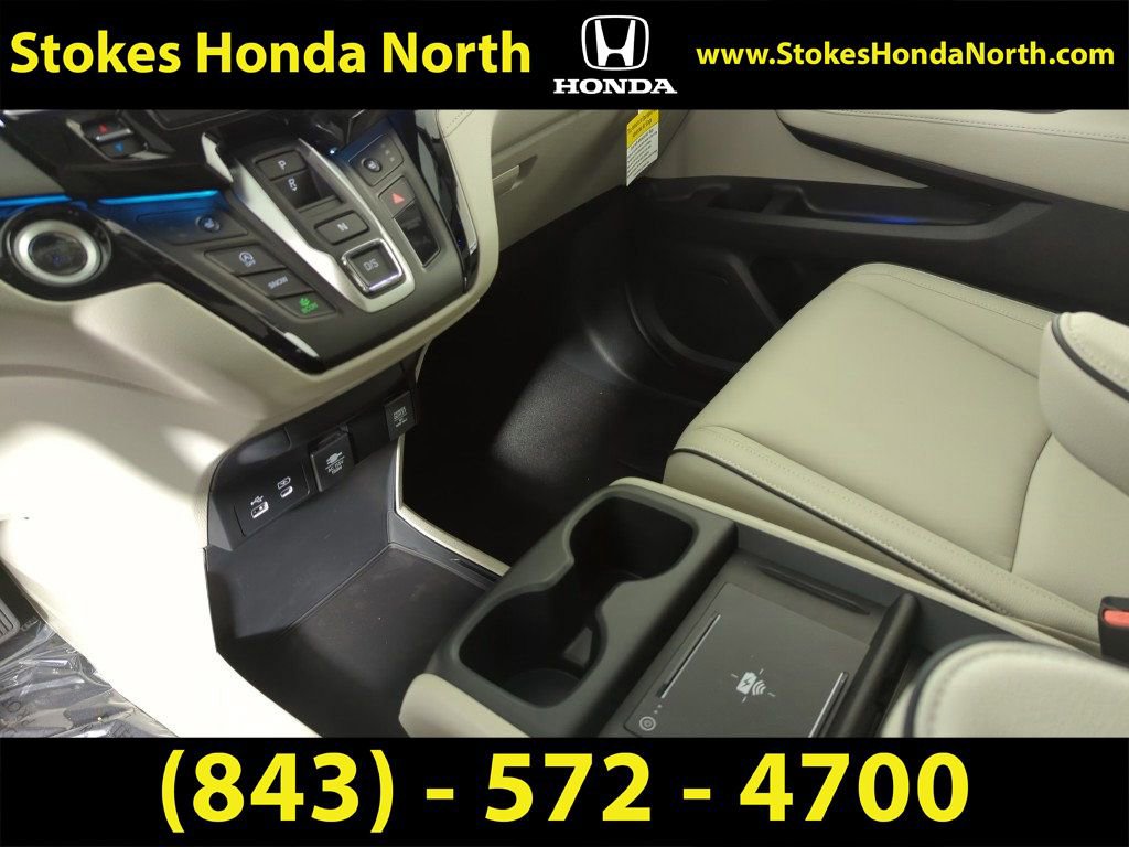 New 2026 Honda Odyssey Touring image 23