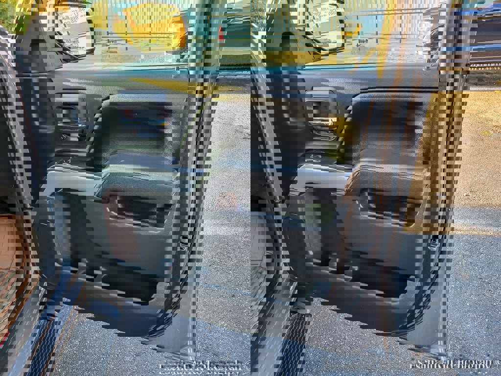 Used 2017 Chevrolet Silverado 1500 LT w/ All Star Edition image 30