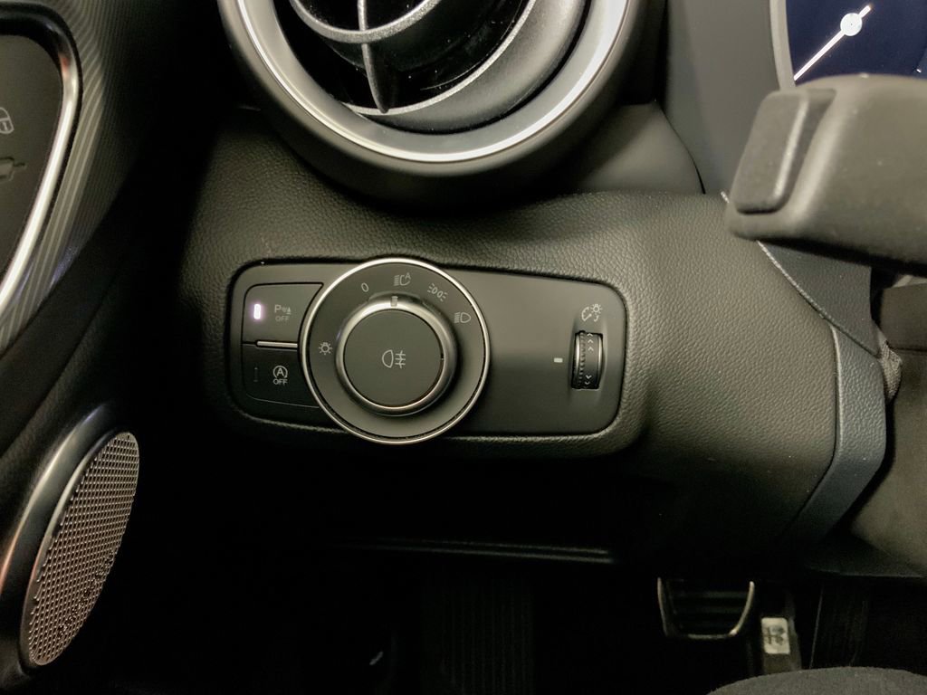 New 2026 Alfa Romeo Giulia AWD image 22