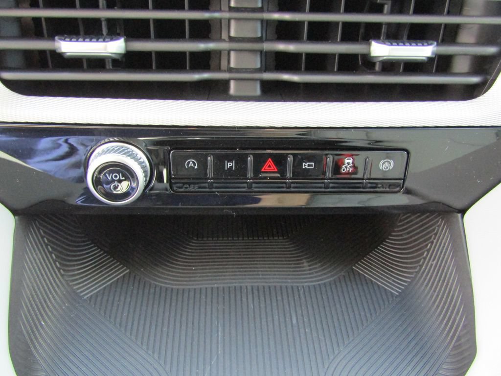 New 2026 Ford Explorer Active w/ Active Comfort Package AWD/4WD image 30