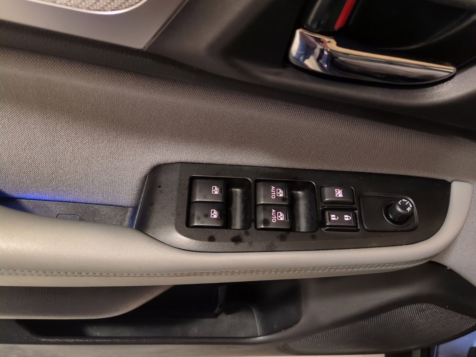 Used 2019 Subaru Outback 2.5i Premium AWD/4WD image 18