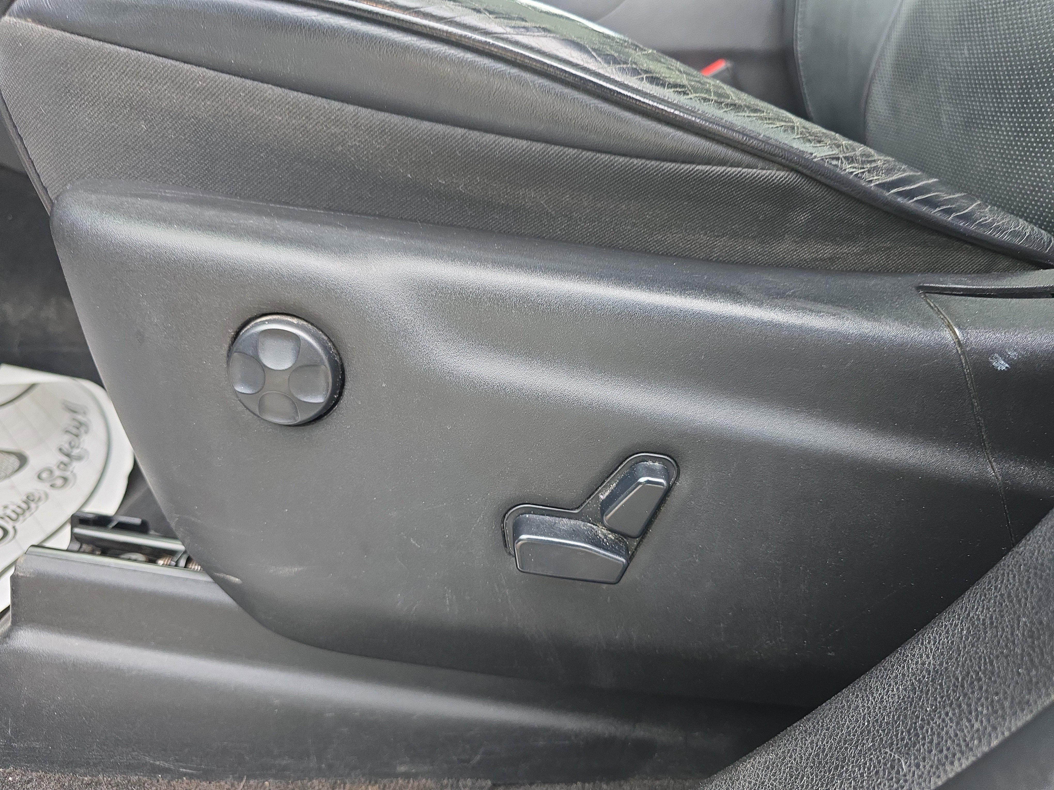 Used 2014 Jeep Grand Cherokee Summit image 13